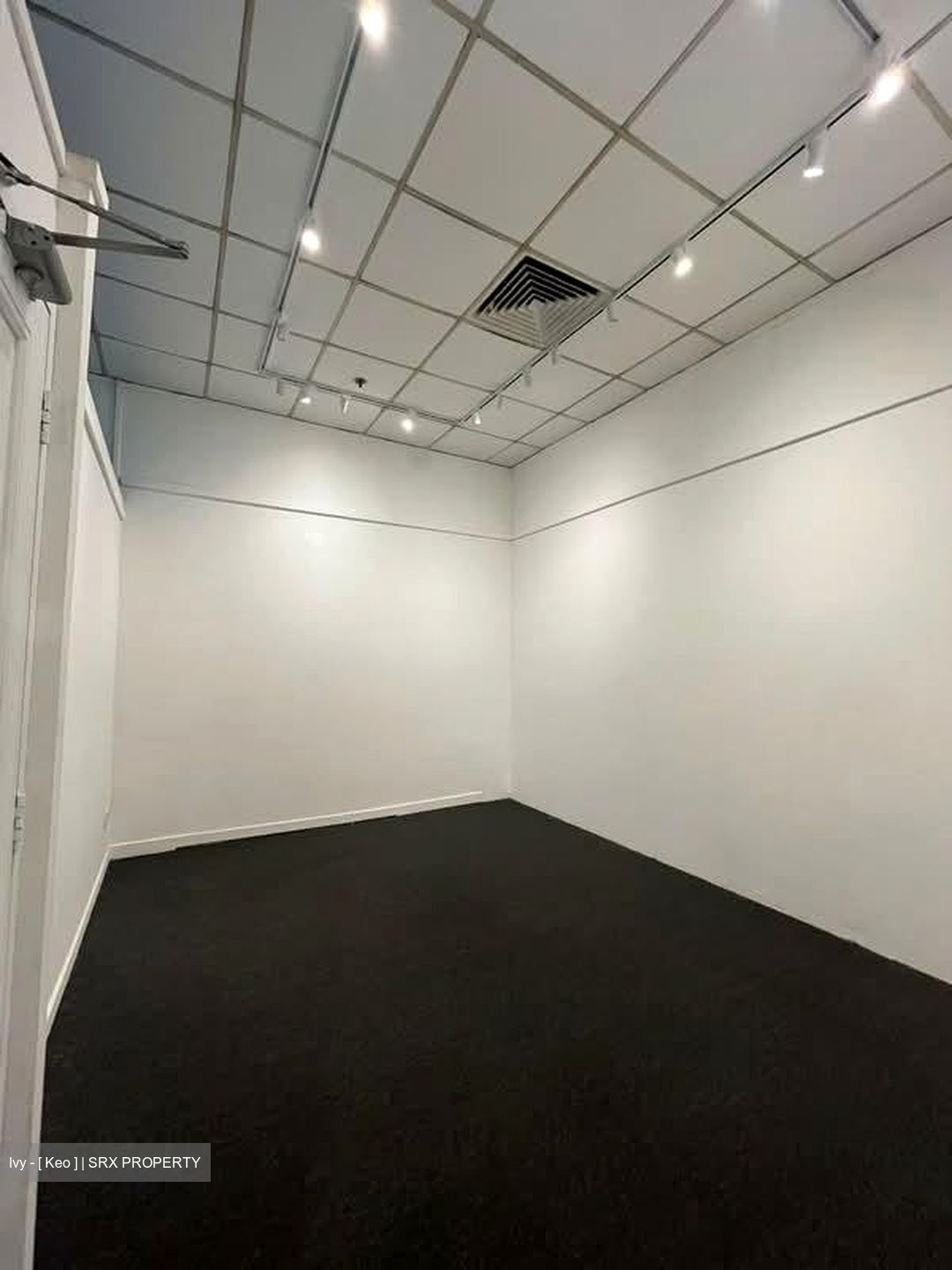 High Street Centre (D6), Shop House #601336581